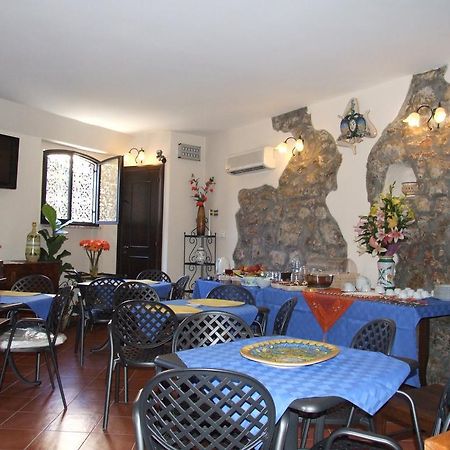 Bed and Breakfast Mamma Maria Taormina Exterior foto